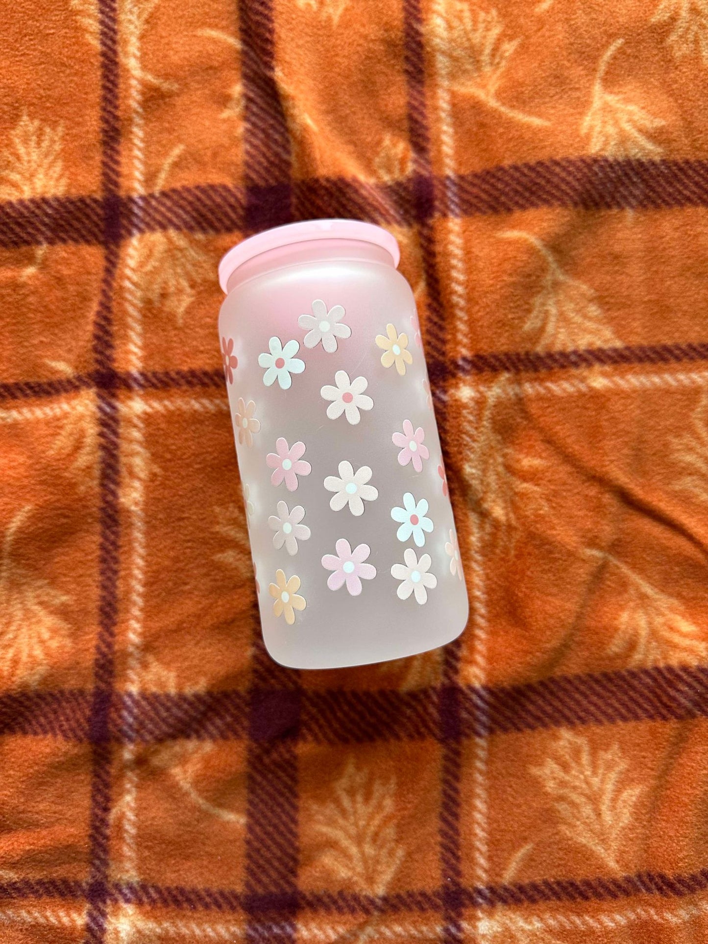 Pink Daisy Can Glass